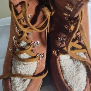 Jessica Simpson Brown Lace Up Boots